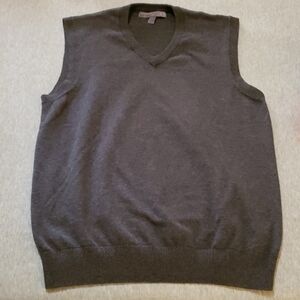 Mens Old Navy V neck Sweater Vest